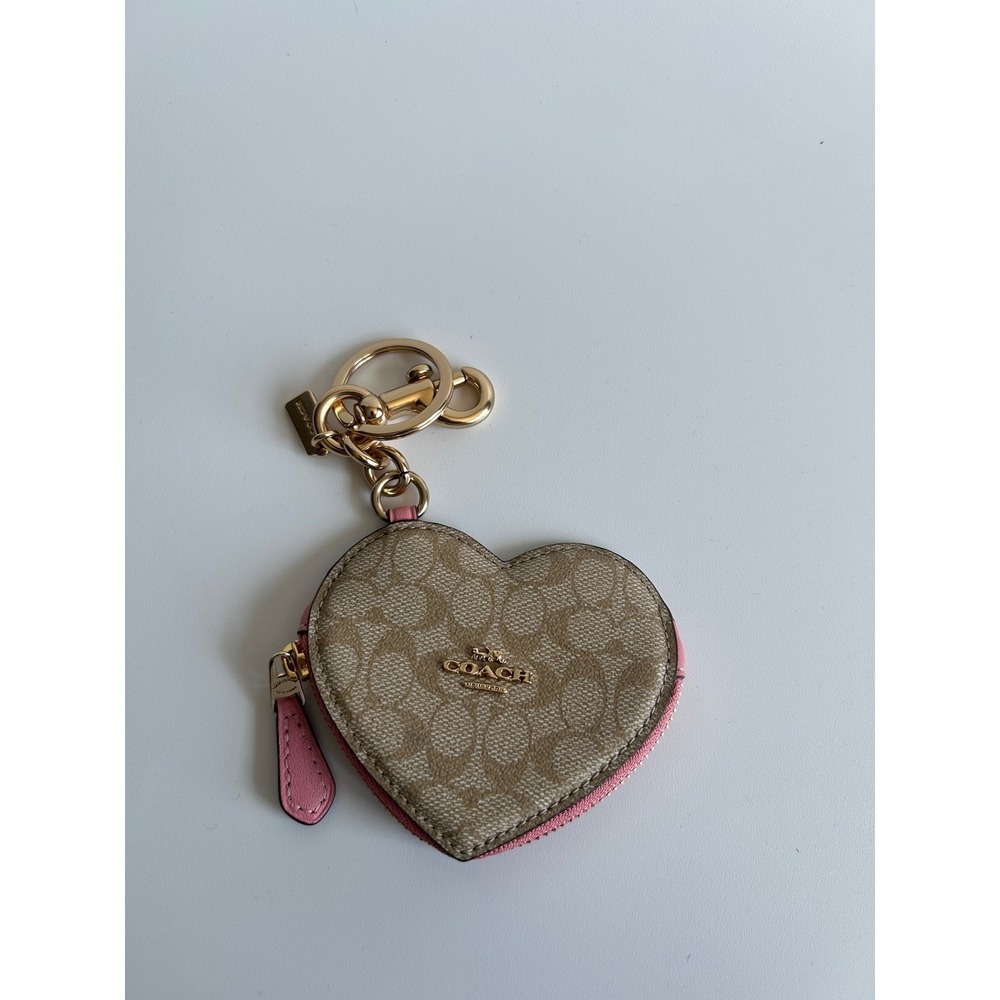 Coach Heart Coin Case Khaki Pink Signature Canvas Leather Bag Charm Excellent